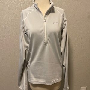 Patagonia Quarter zip, Men’s Sz Small, gray